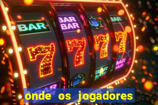 onde os jogadores do corinthians moram